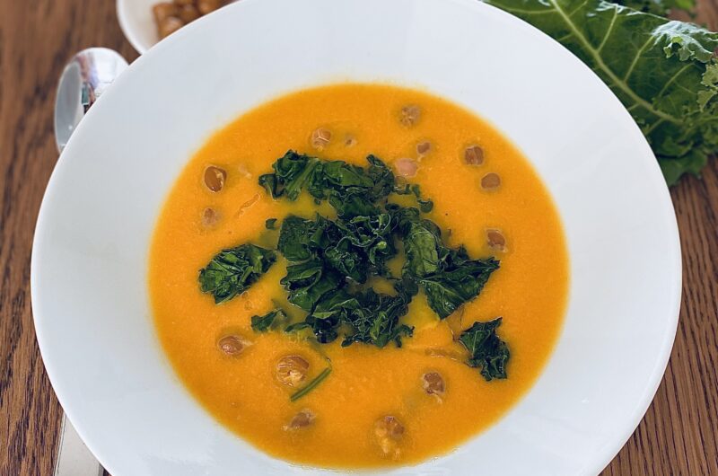 Kale and carrot soup